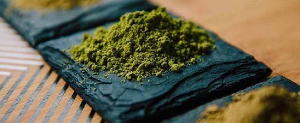 objevte nejlepší alternativy ke kratomu pro přirozenou podporu energie a pohody. seznam bezpečných a účinných možností pro zdravý životní styl.